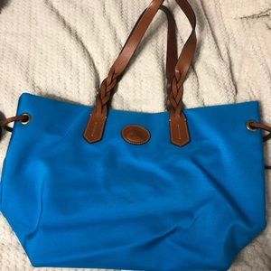 Dooney & Bourke tote